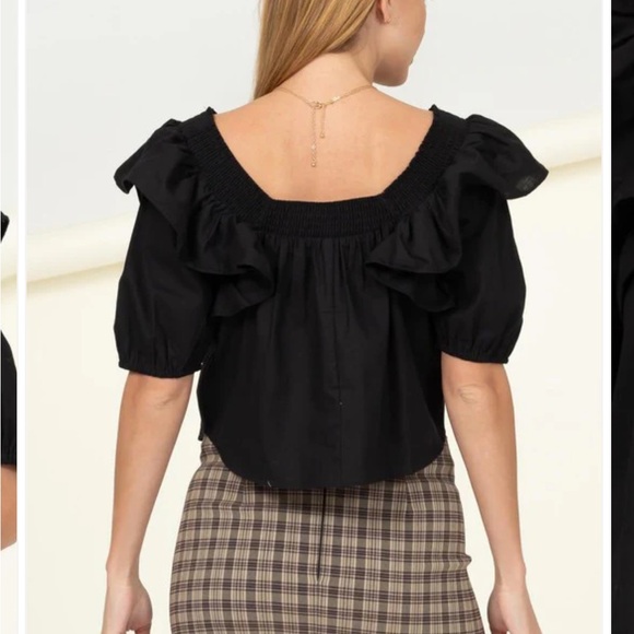 Love a lifetime black top. Cropped size large - Picture 2 of 2